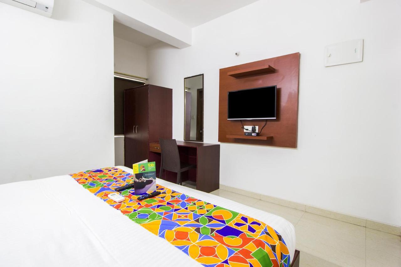 Fabhotel Limestone Suites - 750M From Yashoda Hospitals, Somajiguda Hyderabad Exterior foto